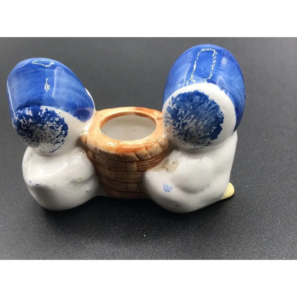 Chicks with Blue Bonnets and Basket Toothpick‎ Holder